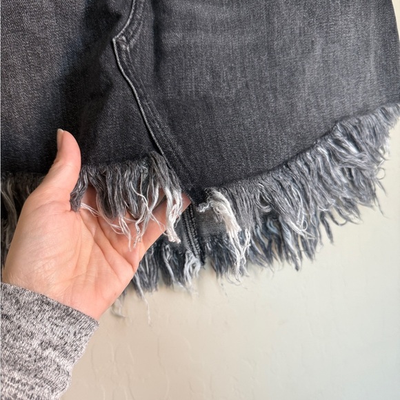 Free People Fringe Fray Western Black Mini Distressed Denim Skirt Women Size 28 - Picture 5 of 14